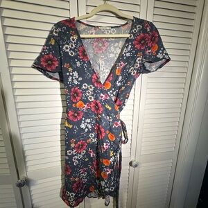 Marine Layer Floral Wrap Dress with Short Sleeves small